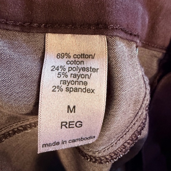 Maurice’s Purple Plum Hi-Rise Stretch Jeans Size Medium Regular 28” Inseam - Picture 4 of 4